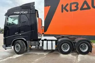 Volvo FH 16 750 6x4, 551 kW, дизель, автомат