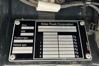 Volvo FH 16 750 6x4, 551 kW, дизель, автомат