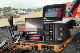 Volvo NH 12 460 6x4, 338 kW, diisel, manuaal