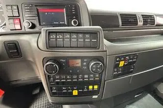 MAN TGX 35.560 8x4*4, 412 kW, diesel, automatic