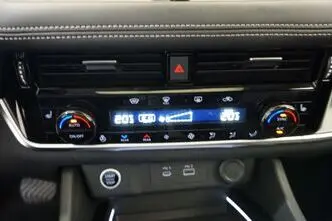 Nissan X-Trail, 1.5, 120 kW, hybrid, automatic, front-wheel drive