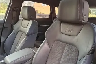 Audi e-tron, 230 kW, elekter, automaat, nelikvedu