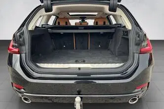BMW 330, 215 kW, бензин, автомат, полный привод