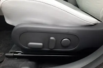 Hyundai Kona, 1.6, 104 kW, hübriid, automaat, esivedu