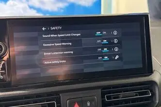 Citroën Berlingo, 62 kW, elekter, automaat, esivedu