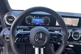 Mercedes-Benz CLA 180, 1.3, 100 kW, hübriid, automaat, esivedu