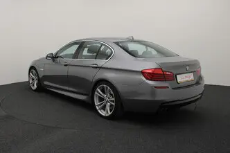 BMW 520, 2.0, 135 kW, бензин, автомат, задний привод
