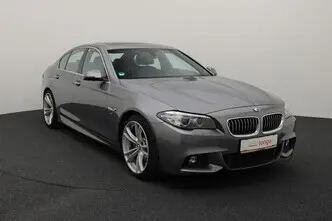 BMW 520, 2.0, 135 kW, бензин, автомат, задний привод