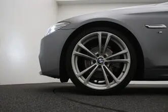 BMW 520, 2.0, 135 kW, бензин, автомат, задний привод