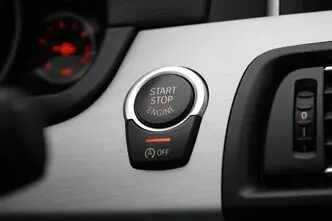 BMW 520, 2.0, 135 kW, бензин, автомат, задний привод
