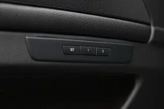 BMW 520, 2.0, 135 kW, бензин, автомат, задний привод