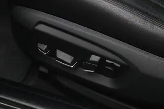 BMW 520, 2.0, 135 kW, бензин, автомат, задний привод