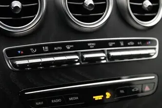 Mercedes-Benz C 300, 2.0, 155 kW, pistikhübriid, automaat, tagavedu
