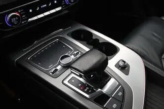 Audi Q7, 3.0, 190 kW, pistikhübriid, automaat, nelikvedu