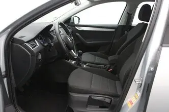 Škoda Octavia, 1.2, 81 kW, bensiin, manuaal, esivedu