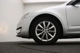 Škoda Octavia, 1.2, 81 kW, bensiin, manuaal, esivedu