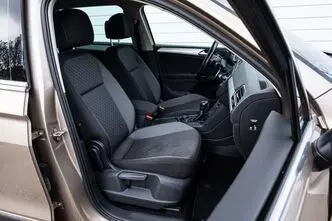 Volkswagen Tiguan, 2.0, 132 kW, bensiin, automaat, nelikvedu