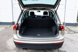 Volkswagen Tiguan, 2.0, 132 kW, bensiin, automaat, nelikvedu
