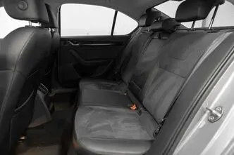 Škoda Octavia, 1.6, 81 kW, diisel, automaat, esivedu