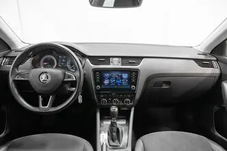 Škoda Octavia, 1.6, 81 kW, diisel, automaat, esivedu