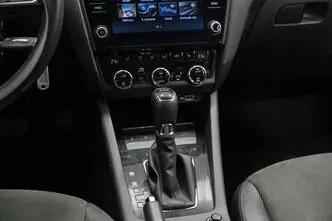 Škoda Octavia, 1.6, 81 kW, diisel, automaat, esivedu