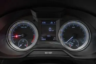 Škoda Octavia, 1.6, 81 kW, diisel, automaat, esivedu