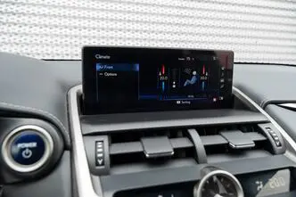 Lexus NX 300h, 2.5, 145 kW, bensiin, automaat, nelikvedu