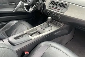 BMW Z4, 3.0, 170 kW, bensiin, automaat, tagavedu