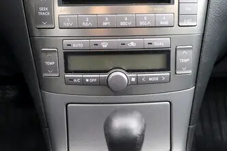 Toyota Avensis, 1.8, 129 kW, bensiin, automaat, esivedu