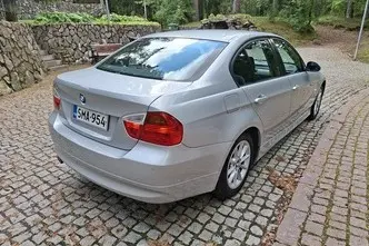 BMW 218, 2.0, 105 kW, bensiin, manuaal, tagavedu