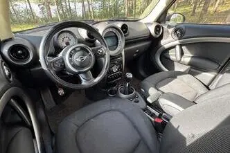 MINI Cooper E Countryman, 1.6, 82 kW, diisel, manuaal, nelikvedu