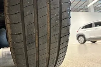 Opel Corsa, elekter, automaat, esivedu