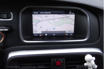 Volvo V40, 2.0, 110 kW, diesel, automatic, front-wheel drive