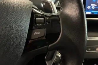 Peugeot 308, 1.2, 96 kW, petrol, automatic, front-wheel drive
