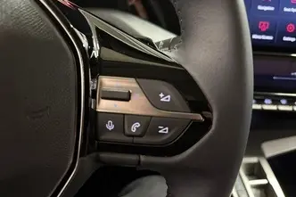 Peugeot 408, 1.2, 96 kW, petrol, automatic, front-wheel drive