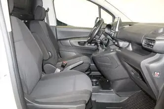 Toyota Proace City, 1.5, 75 kW, diesel, manual, front-wheel drive