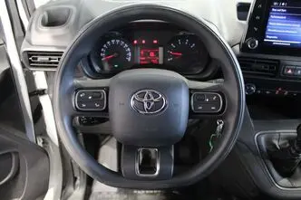Toyota Proace City, 1.5, 75 kW, diesel, manual, front-wheel drive