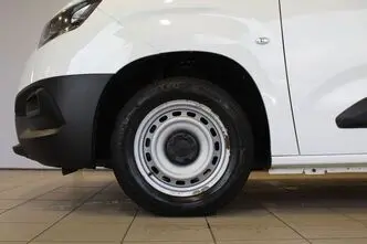 Toyota Proace City, 1.5, 75 kW, diesel, manual, front-wheel drive