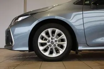 Toyota Corolla, 1.5, 92 kW, bensiin, automaat, esivedu