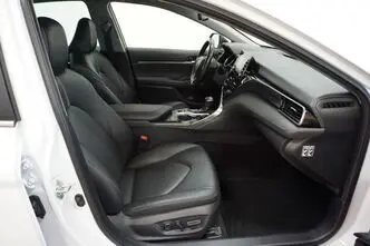 Toyota Camry, 2.5, 131 kW, hübriid, automaat, esivedu