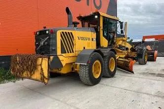 Volvo G946, 180 kW, diesel