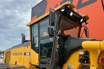 Volvo G946, 180 kW, diesel