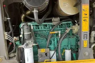 Volvo G946, 180 kW, diesel
