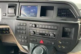 MAN TGX 28.580 6x2, 427 kW, diesel, automatic