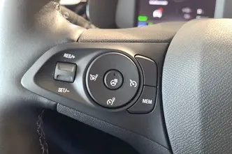 Opel Corsa, elekter, automaat, esivedu