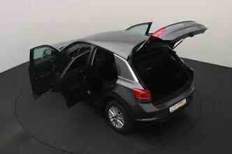 Volkswagen T-Roc, 1.0, 81 kW, petrol, manual, front-wheel drive
