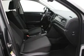 Volkswagen T-Roc, 1.0, 81 kW, petrol, manual, front-wheel drive