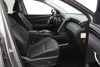 Hyundai Tucson, 1.6, 132 kW, hybrid, automatic, front-wheel drive