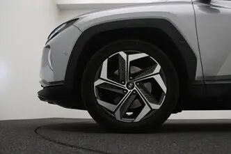 Hyundai Tucson, 1.6, 132 kW, hybrid, automatic, front-wheel drive