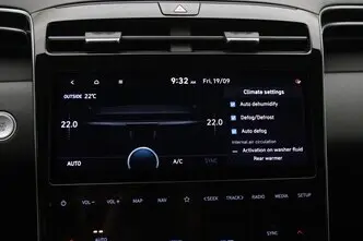 Hyundai Tucson, 1.6, 132 kW, hybrid, automatic, front-wheel drive